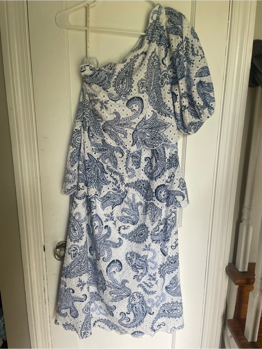 FARM Rio One-Shoulder Eyelet Midi Dress Sz M Blue and White Paisley